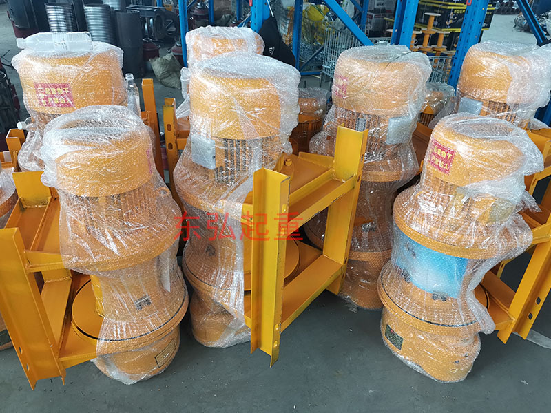 大型工業(yè)電動(dòng)卷?yè)P(yáng)機(jī)